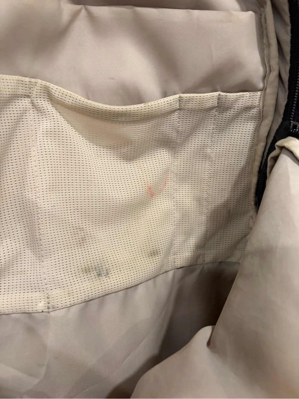 The North Face Black Men’s Casual Daypack Backpack